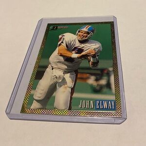John Elway 1993 Bowman gold foil siding Football Card #400 vintage Collectible